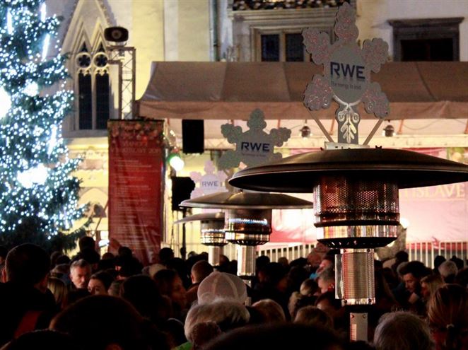 RWE na bratislavských vianočných trhoch